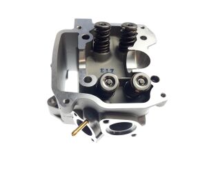Cylinder Head, Ass'y 400cc