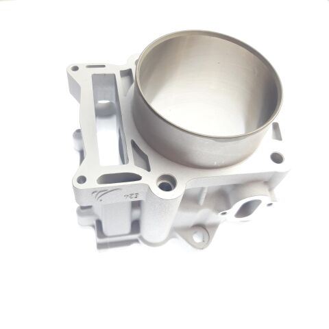 R/B 12100-E24-010 Cylinder